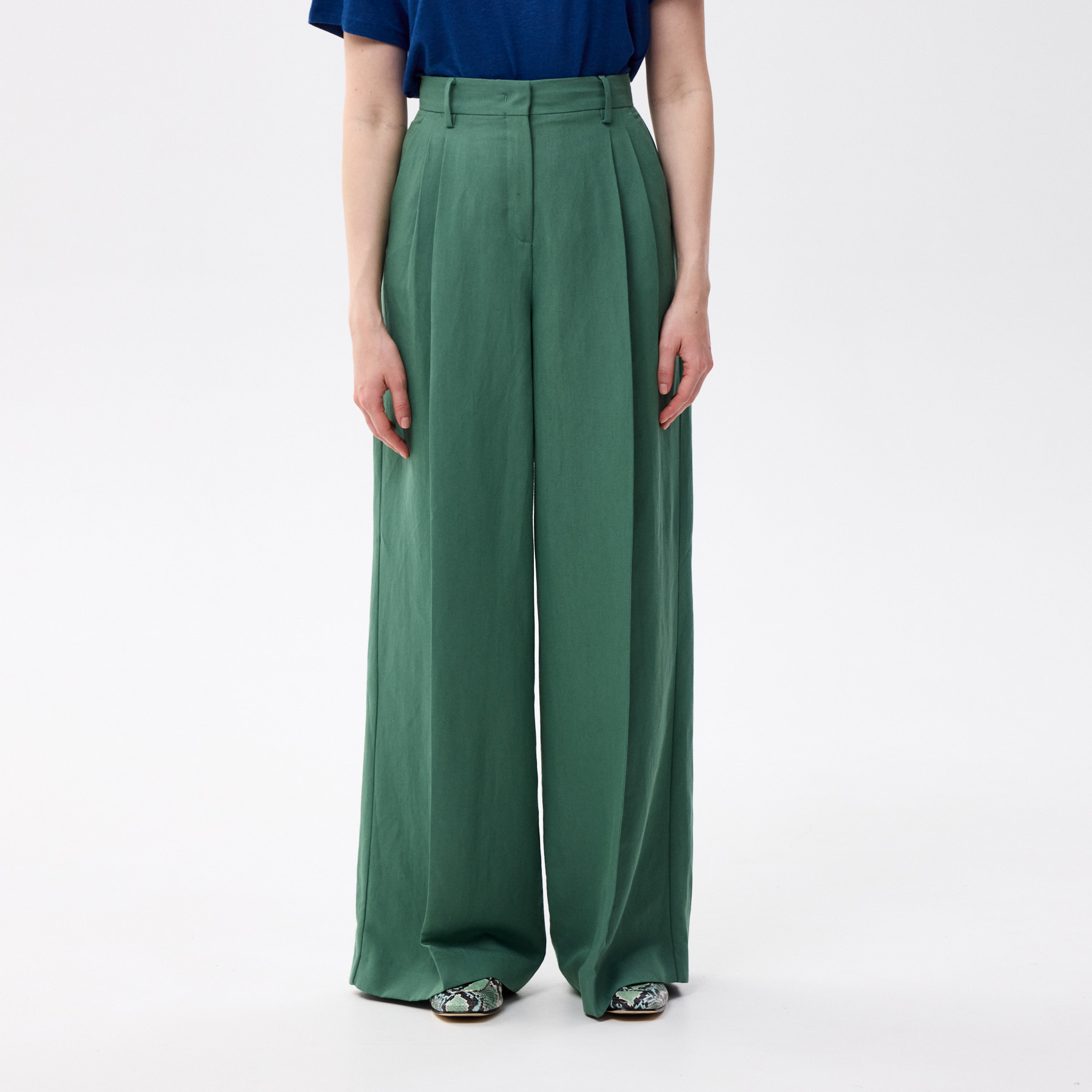Брюки Max Mara Weekend женские зеленые длинные широкие